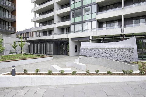 CANBERRA CHIC-Hosted By L'Abode - Accommodation Gladstone 1