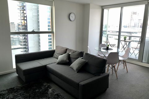 JC Waterview Apartments On Collins - Accommodation Gladstone 5