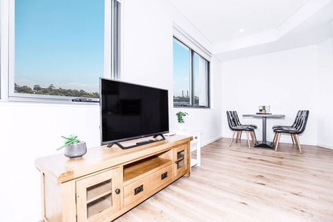 B08-darling Harbour Studio - Accommodation Gladstone 3