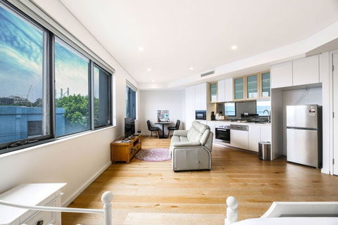 B08-darling Harbour Studio - Accommodation Gladstone 5