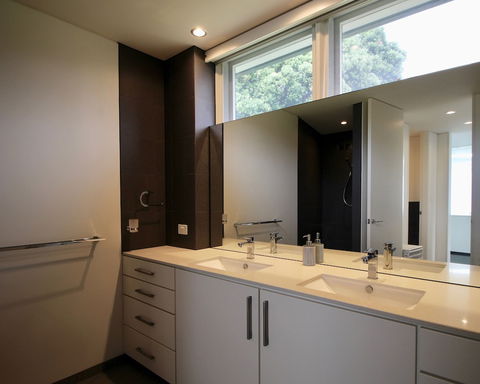Boathouse Augusta - Accommodation Gladstone 5