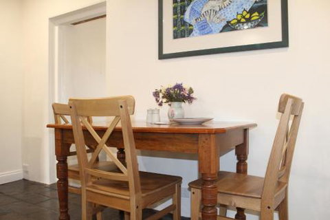 Victoria Cottage - Accommodation Gladstone 3