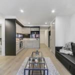 A Modern 2BR Apt 5 Min Walk To Melbourne Central - Accommodation Gladstone 0
