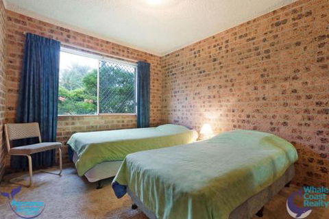 Sapphire Waters Unit 2 - Accommodation Gladstone 2
