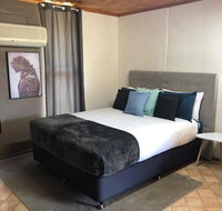 Granite Belt Cabins - Accommodation Gladstone