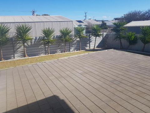 The Baltimore Family Home Getaway - Accommodation Gladstone 4