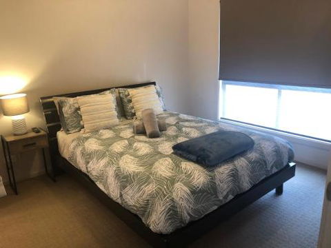 The Baltimore Family Home Getaway - Accommodation Gladstone 3