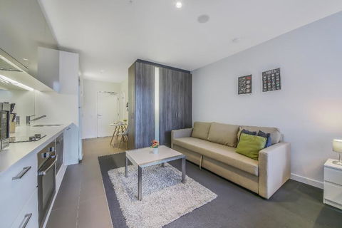A Cozy & Comfy Studio Next To Southern Cross - Accommodation Gladstone 6