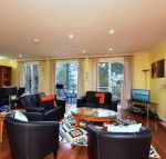 Villa Joie De Vie located within Cypress Lakes - Accommodation Gladstone
