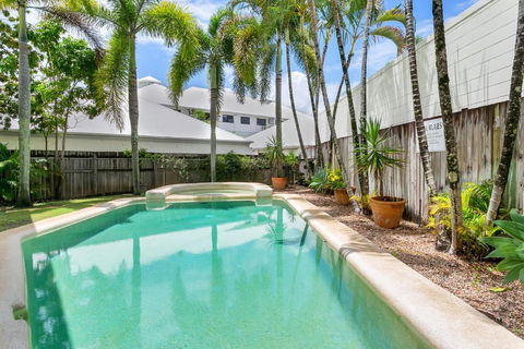 Lilyfield Apartments Two Bedroom Apartment - Accommodation Gladstone 2