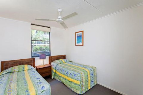 Baden 74 Rainbow Shores Top Floor Air Conditioned Unit Walk To Beach - Accommodation Gladstone 2