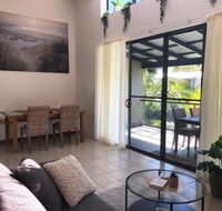 Baden 86 Rainbow Shores Walk To Beach Top Floor Air conditioned Unit - Accommodation Gladstone
