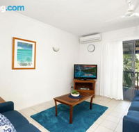 Baden 51 Rainbow Shores Air conditioned Walk to Beach Swimming Pools - Accommodation Gladstone