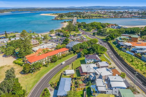Shawhaven - Accommodation Gladstone 2