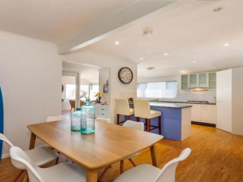 Dog Lovers Retreat Beachmere - Accommodation Gladstone 5