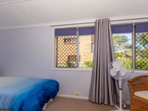 Dog Lovers Retreat Beachmere - Accommodation Gladstone 3