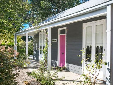 Rose Cottage Bowral Southern Highlands - Accommodation Gladstone 0