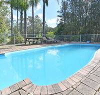 Olive Grove Villa 3 Suite with large Bath - Accommodation Gladstone