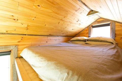 Ardingly Tiny House - Accommodation Gladstone 4