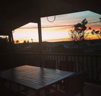 Sunset Deck Beach House Sandy Point - Accommodation Gladstone