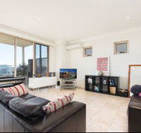 Stylish 2 Bdr Overlooking Parsley Bay H379 - Accommodation Gladstone