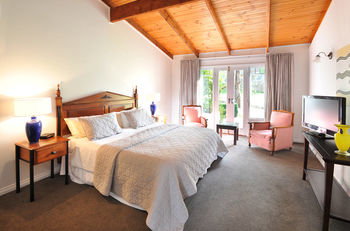 Araluen Lodge & Villas - Accommodation Gladstone 4