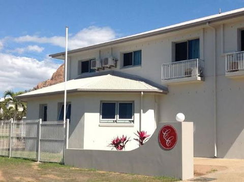 BEST WESTERN CASTLE LODGE MOTEL - Accommodation Gladstone 2