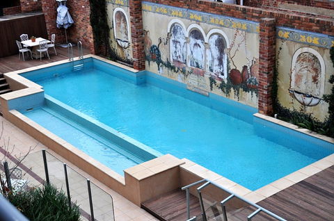 Melbourne Metropole Central - Accommodation Gladstone 3