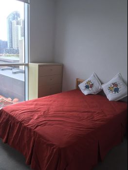 V Apartment - Accommodation Gladstone 2