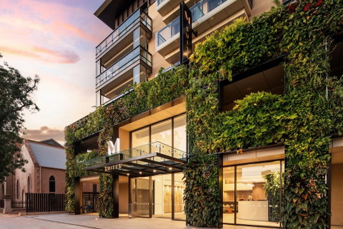 Majestic M Suites - Accommodation Gladstone 0