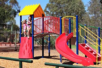 Yarraby Holiday Park - Accommodation Gladstone 4