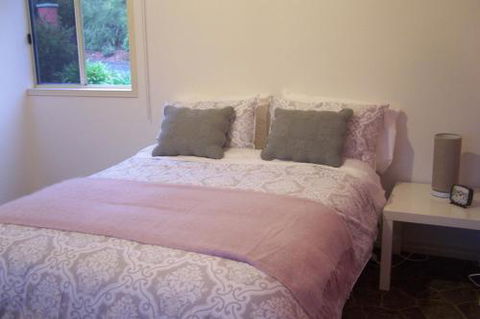 Creswick Cabin Retreat - Accommodation Gladstone 4