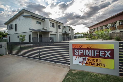 Spinifex Motel & Serviced Apartments - Accommodation Gladstone 5