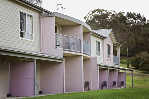 BATHURST GOLDFIELDS MOTEL On MOUNT PANORAMA - Accommodation Gladstone 3