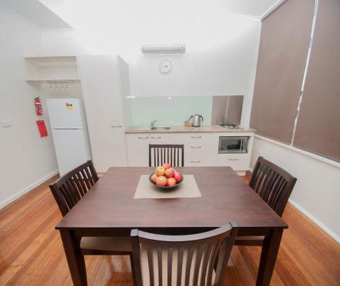 Harmony At Tower Hill Apartment - Accommodation Gladstone 5