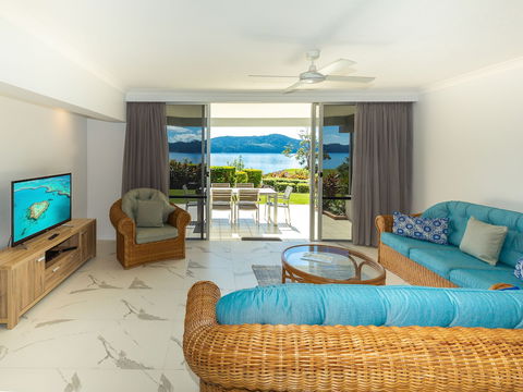 Frangipani 5 On Hamilton Island - Accommodation Gladstone 5