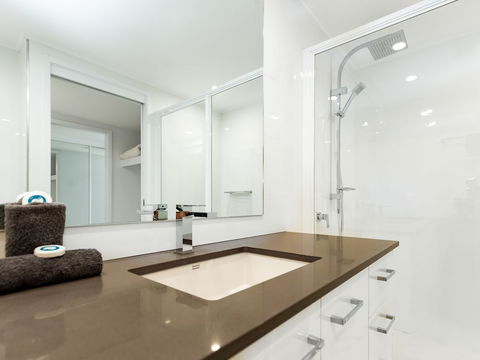 Frangipani 5 On Hamilton Island - Accommodation Gladstone 6