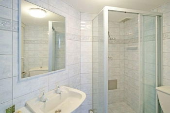 Syrenense Apartments - Accommodation Gladstone 0