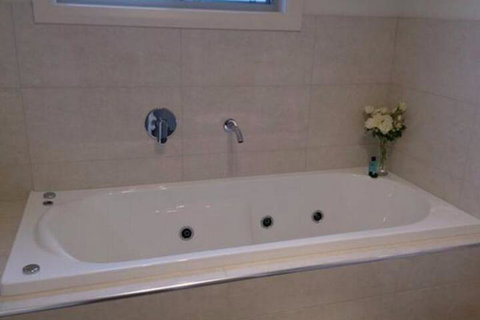 Annabelles Cottage - Accommodation Gladstone 7