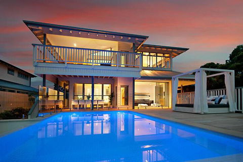 Vantage Over Byron - Accommodation Gladstone 5