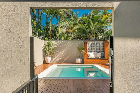 A PERFECT STAY - 3 Little Pigs - Accommodation Gladstone 4