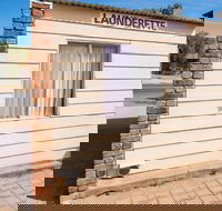 Daydream Motel and Apartments - Accommodation Gladstone