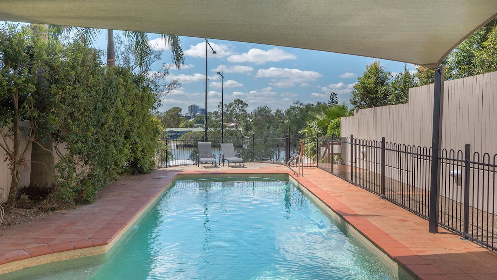 Auchenflower QLD Accommodation Gladstone