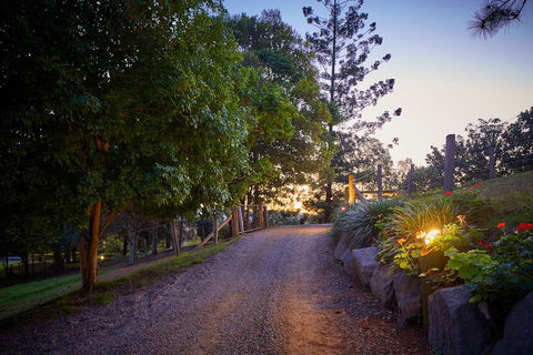 Dayboro Cottages & Llama Walks - Accommodation Gladstone 0