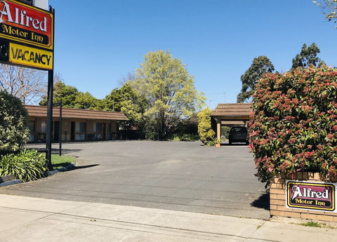 Alfred Motor Inn - Accommodation Gladstone 0