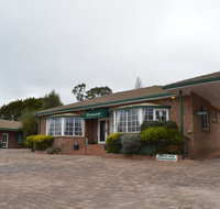 Deer Park Motor Inn - Accommodation Gladstone