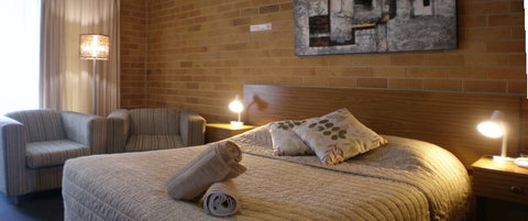 White Lanterns Motel - Accommodation Gladstone 5