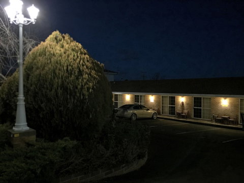 White Lanterns Motel - Accommodation Gladstone 1