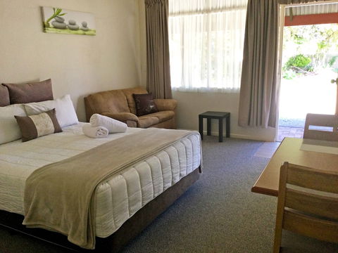 Alstonville Settlers Motel - Accommodation Gladstone 6
