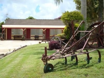 Alstonvale NSW Accommodation Gladstone